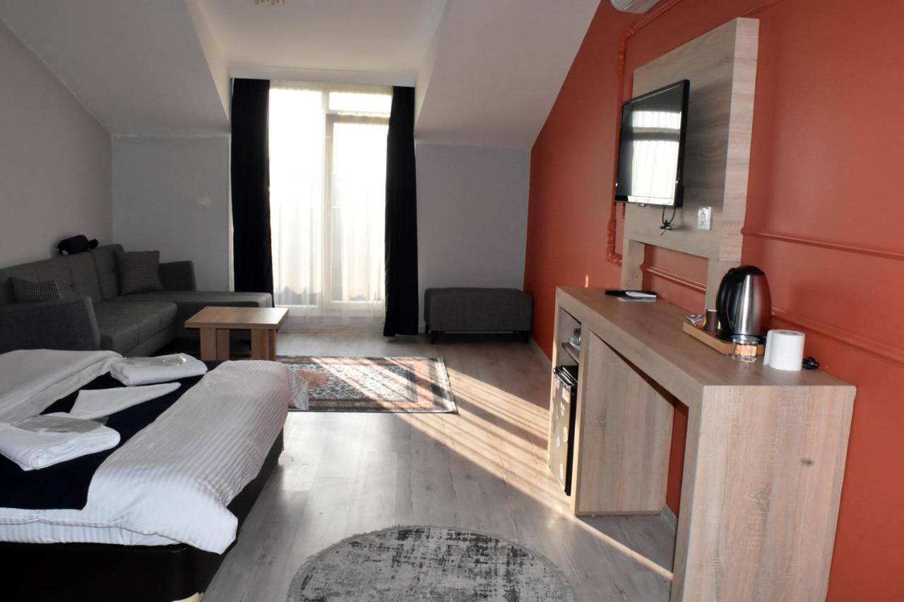 Palace Suit Hotel